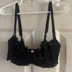 Bras
DREAM ANGELS
Wicked Unlined Lace Balconette Bra. 32 B